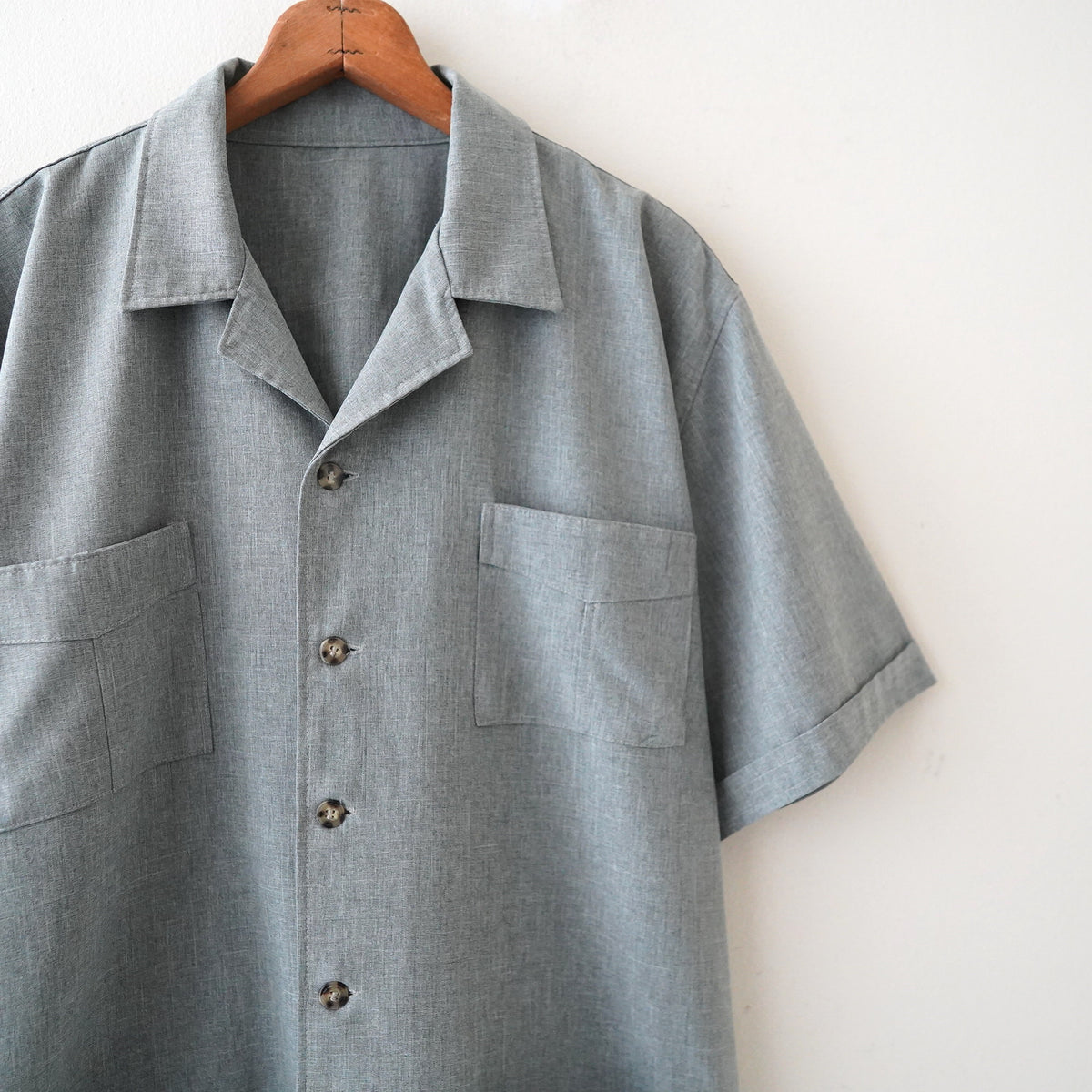 open collar half shirt