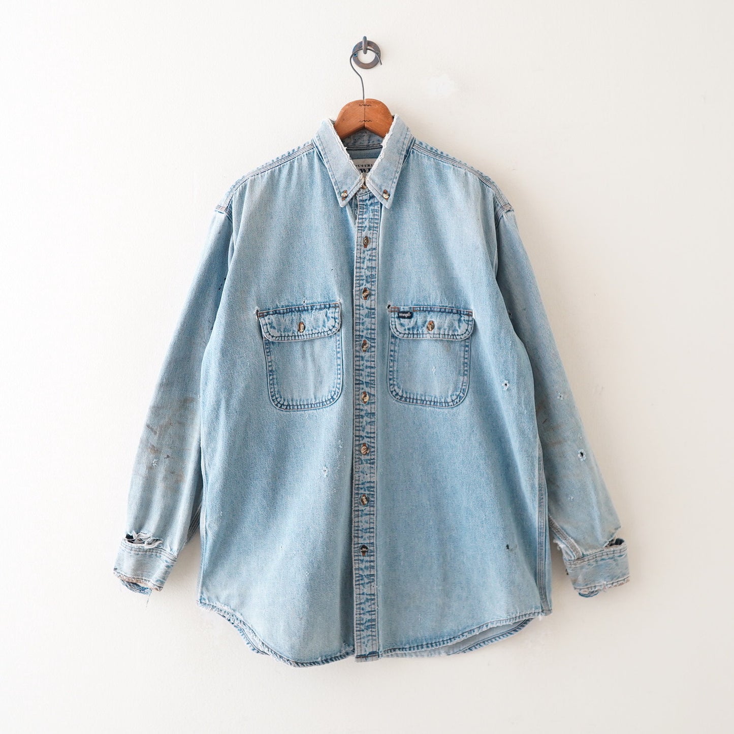 Wrangler button down collar denim shirt