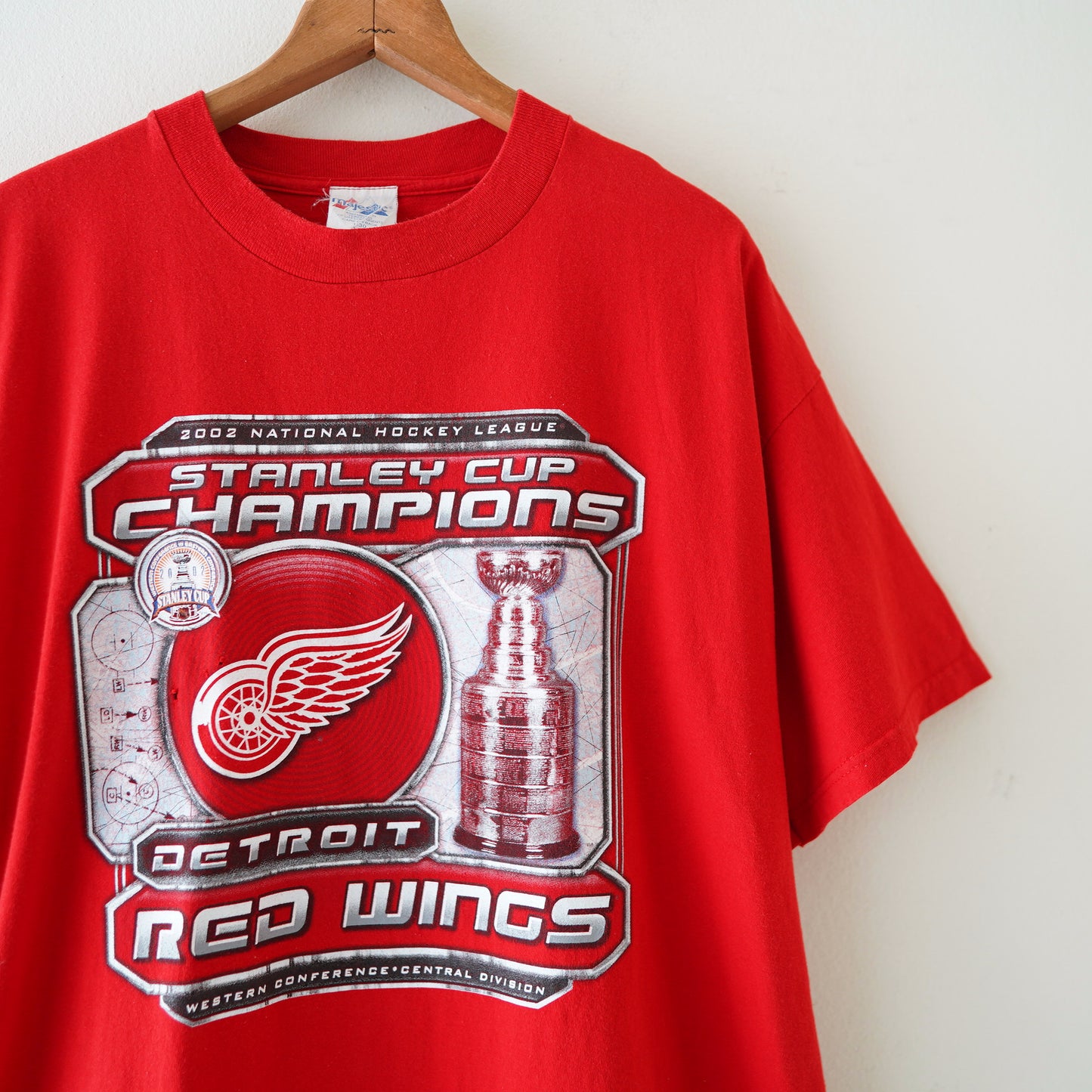 00s NHL game tee