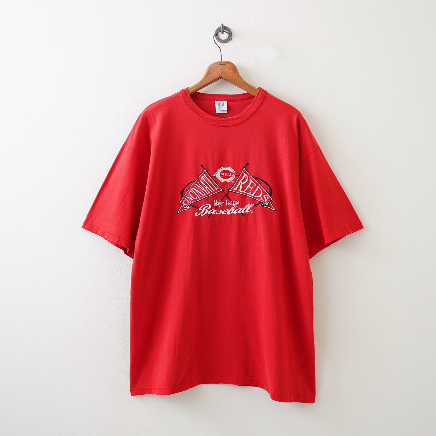 90s Cincinnati Reds tee