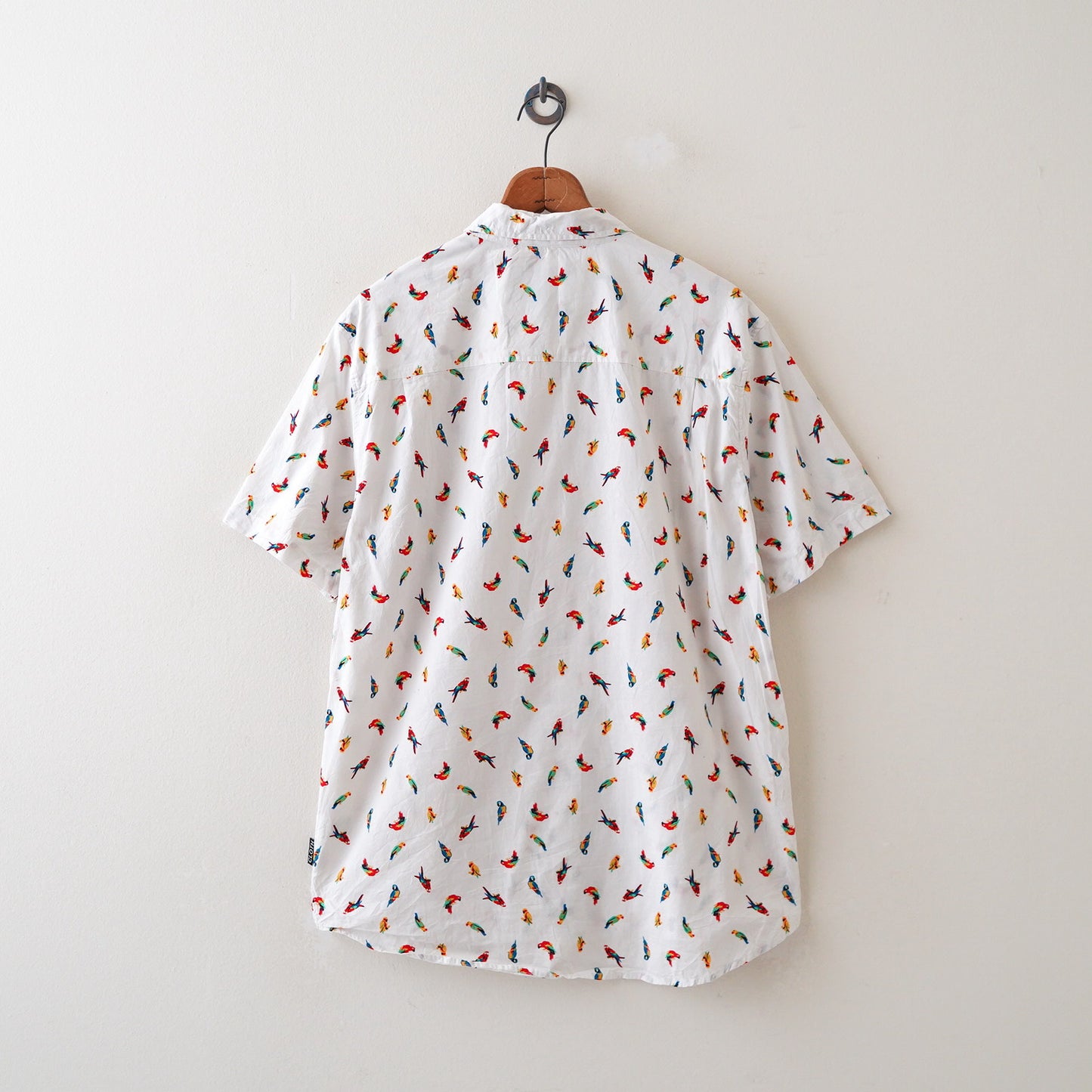 parrot print shirt