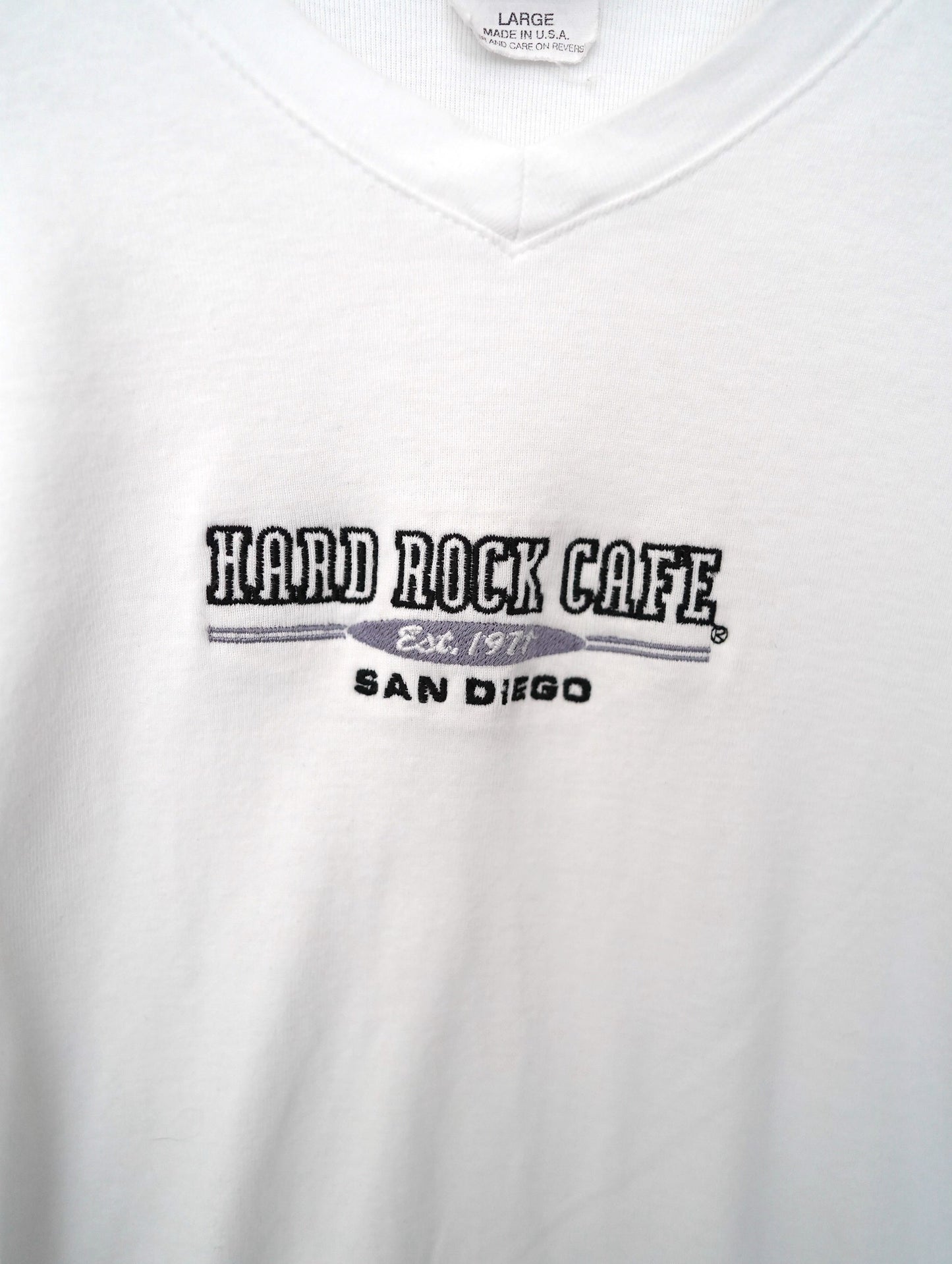 Hard Rock cafe V-neck tee