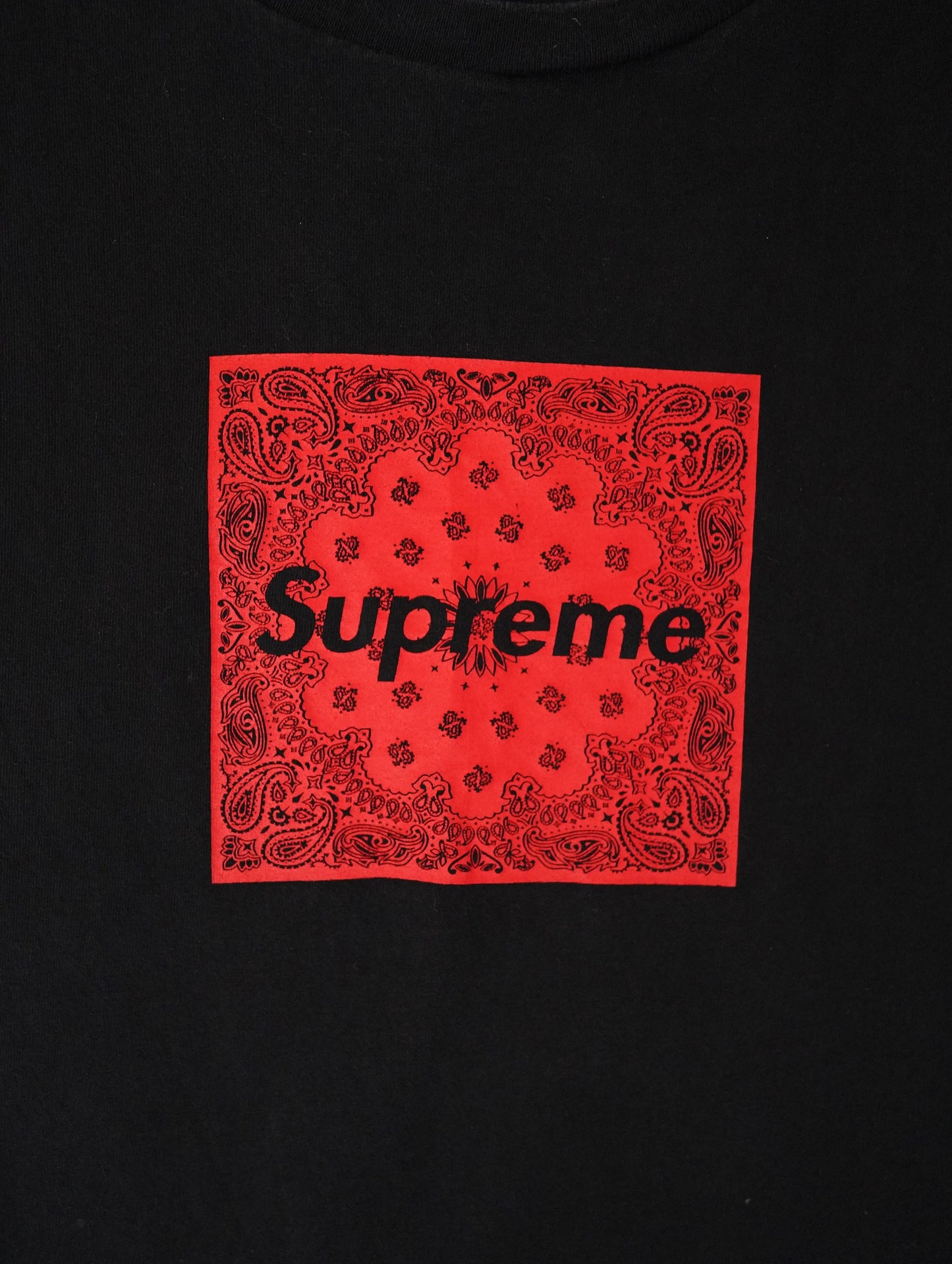 Supreme tee