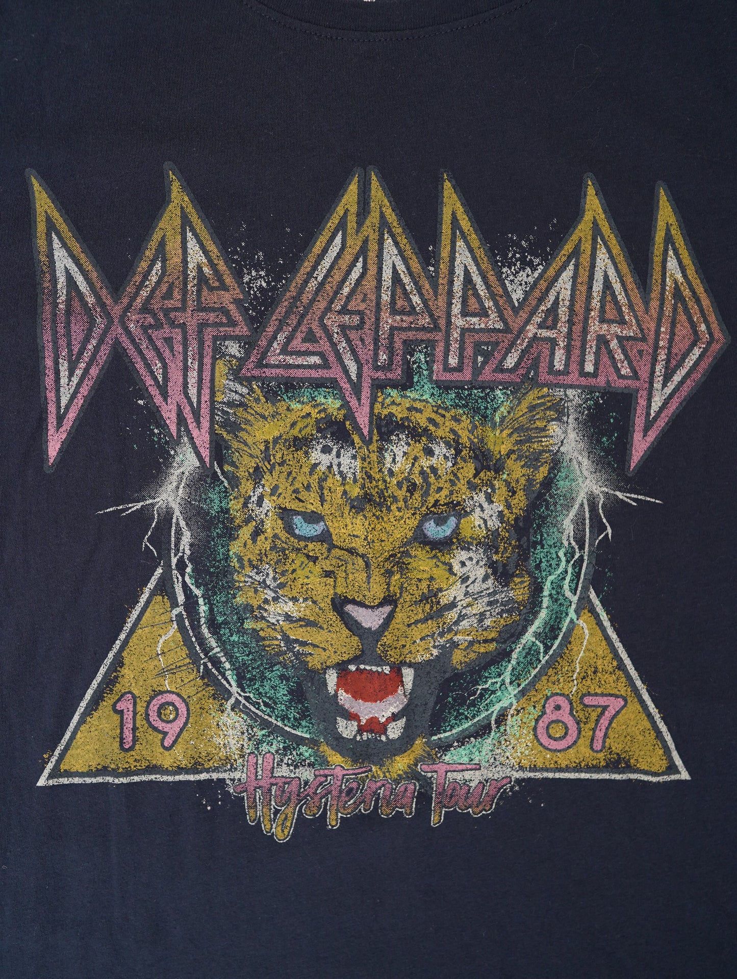 Def Leppard animal tee