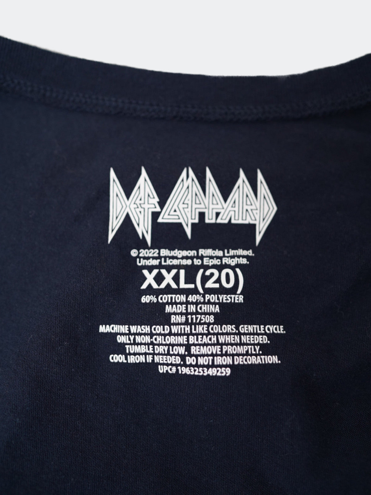 Def Leppard animal tee