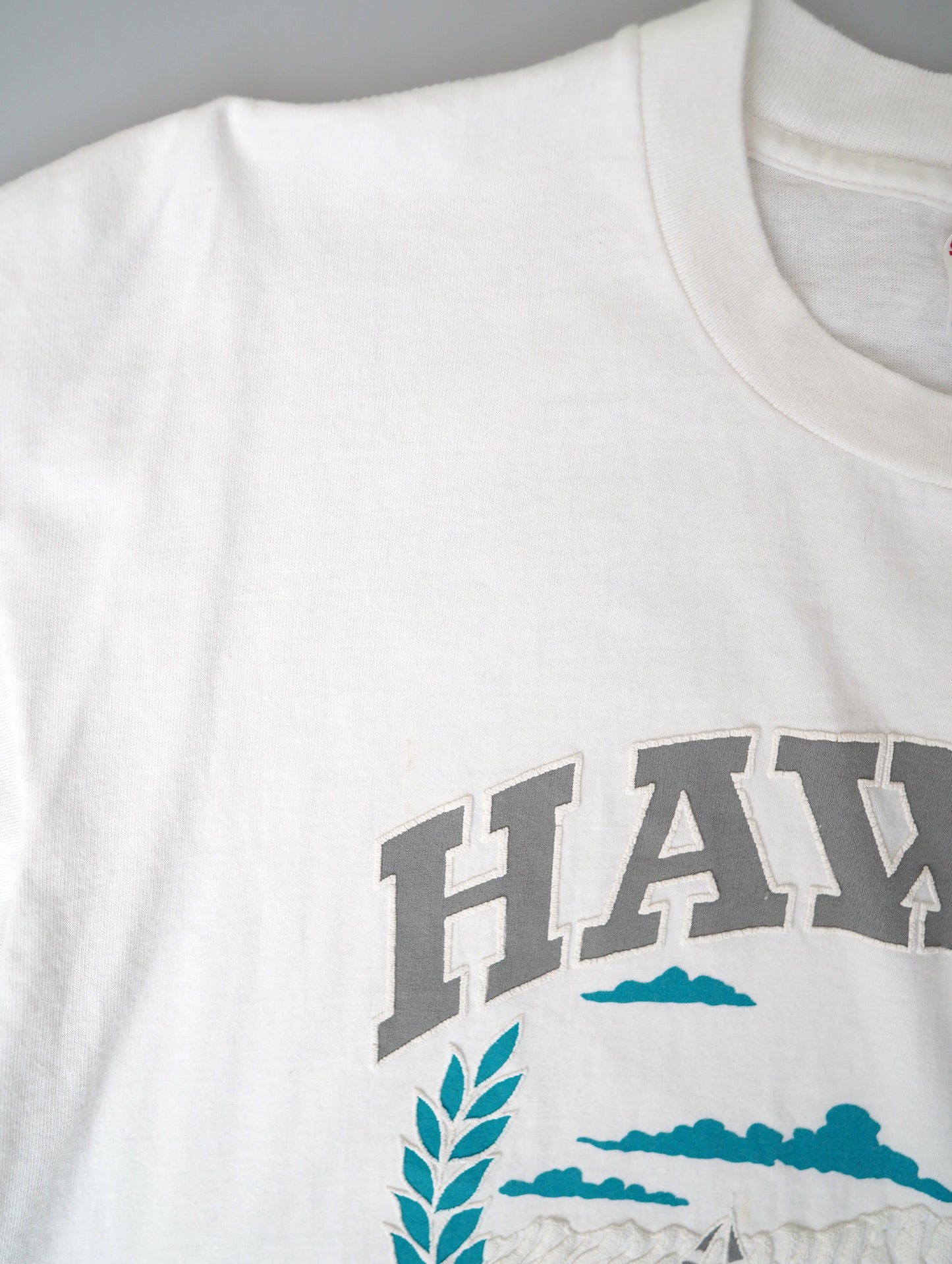 80s rubber print tee