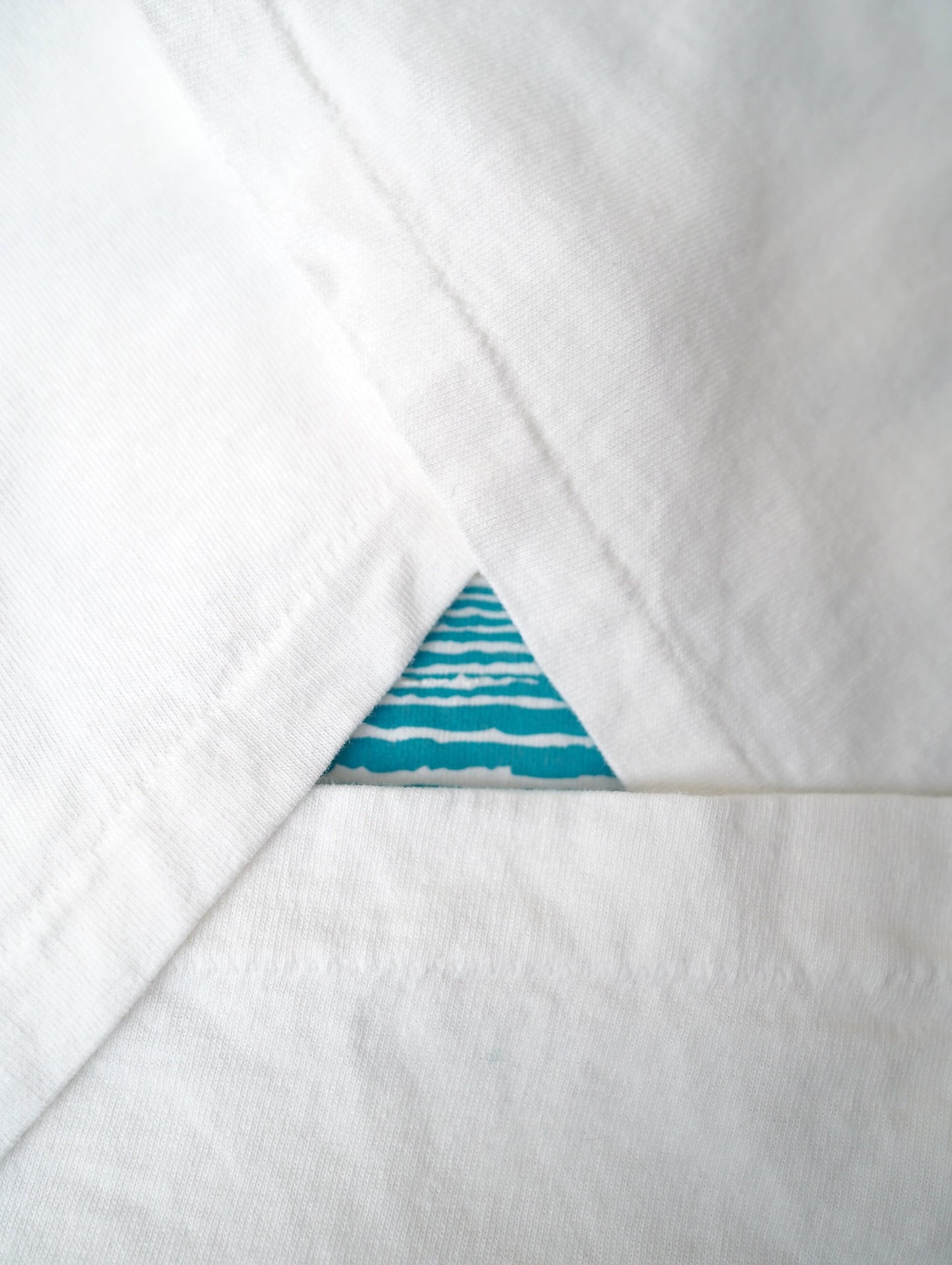 80s rubber print tee