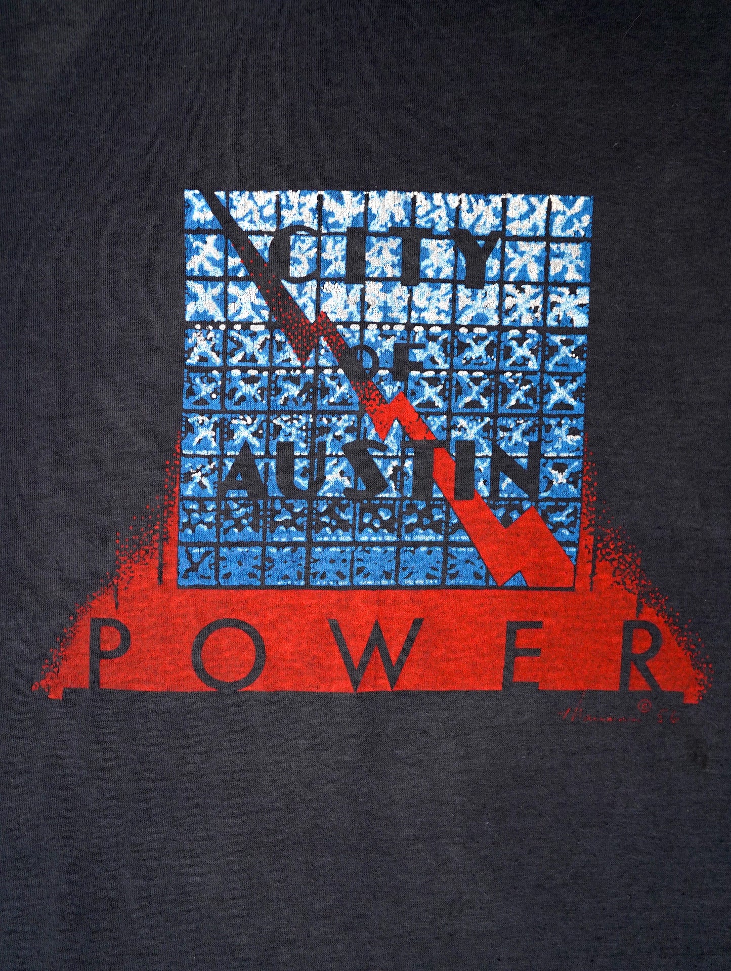 80s Austin Power print tee