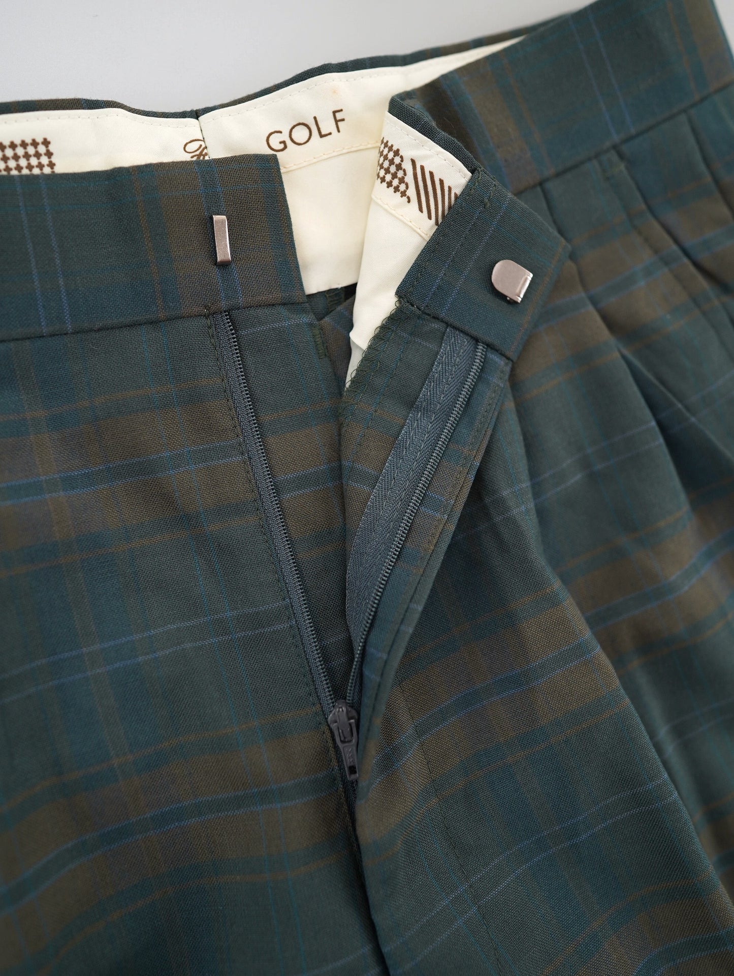 two tuck check long pants