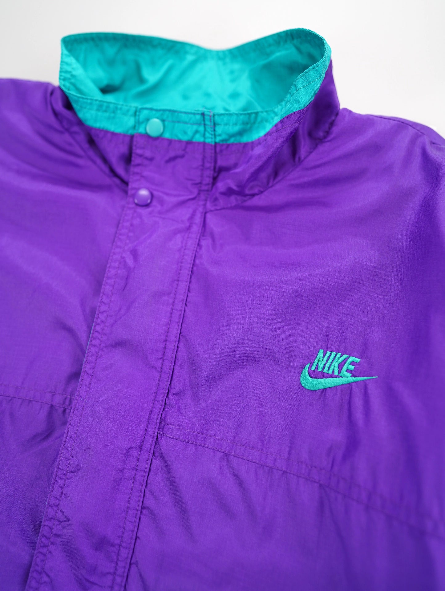 90s nylon jacket