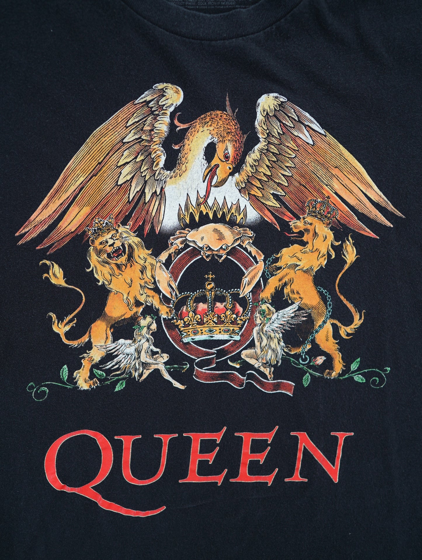 QUEEN tee