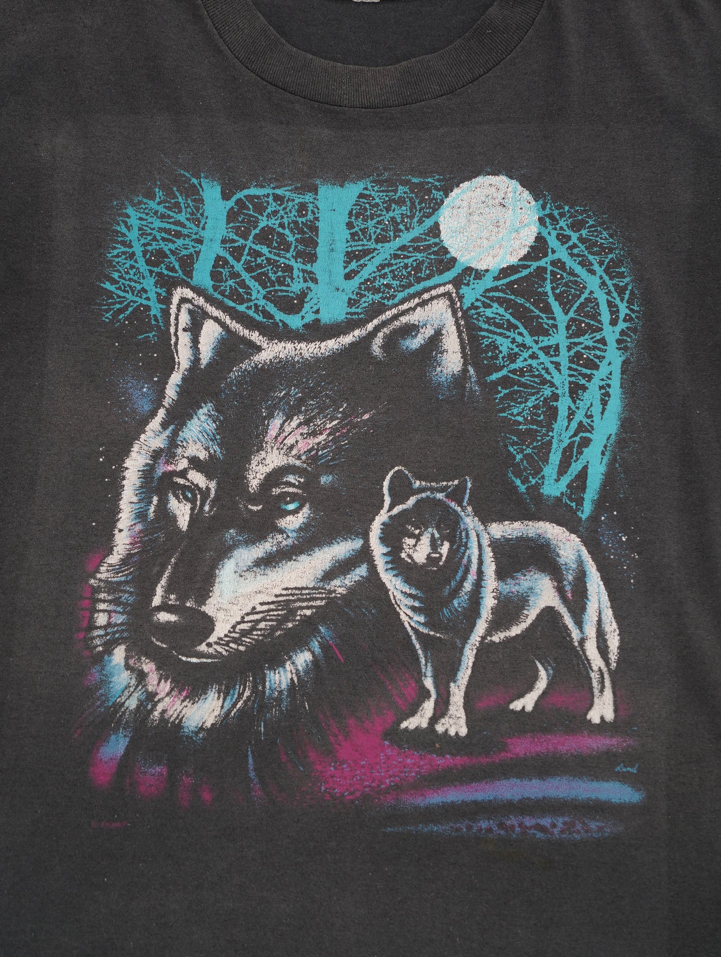 90s wolf tee