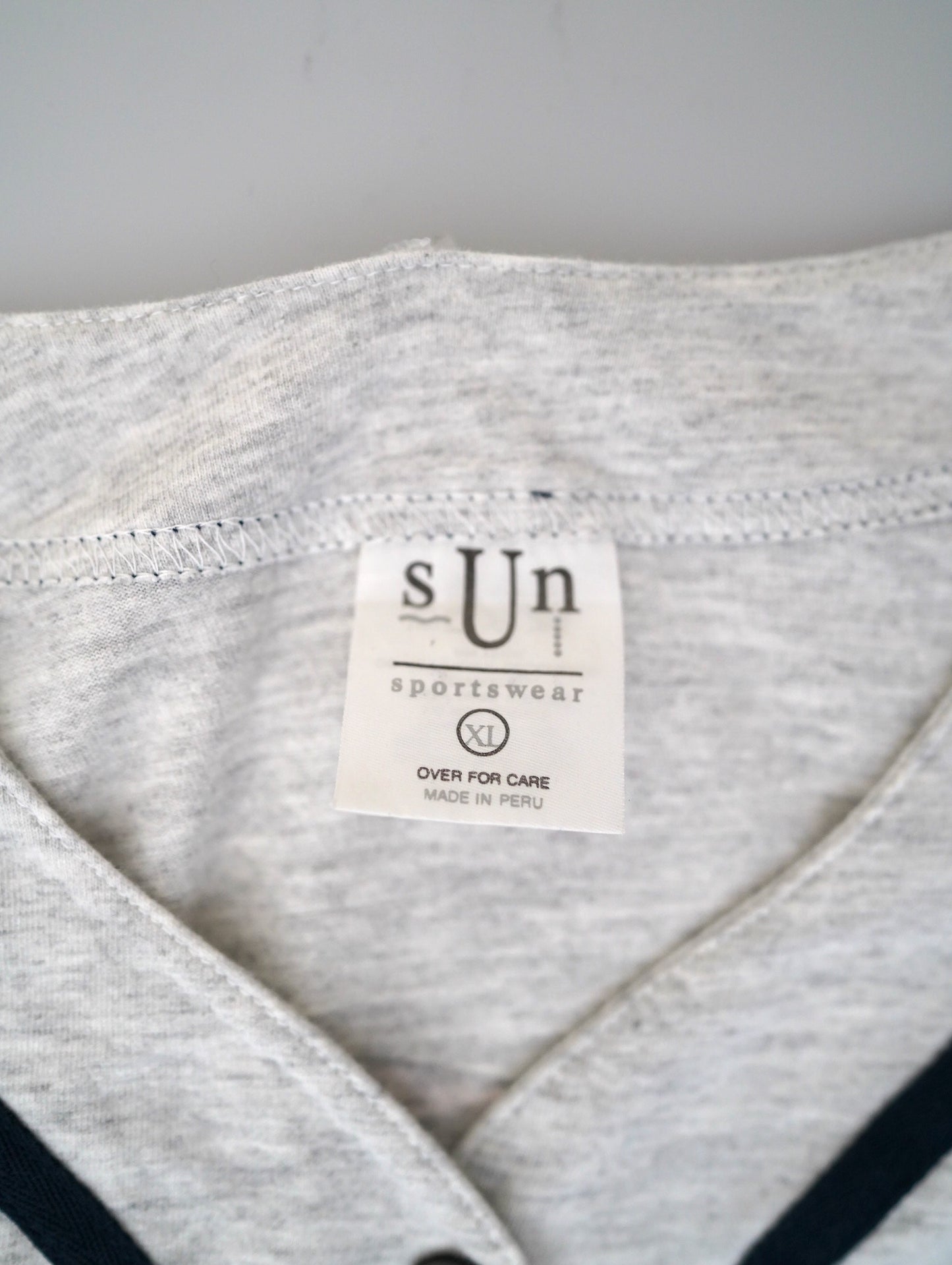 90s LOONEY TUNES baseball shirt