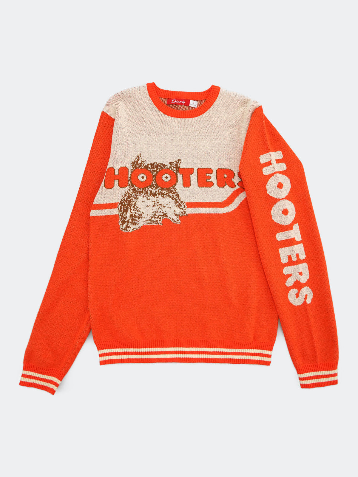 HOOTERS sweater