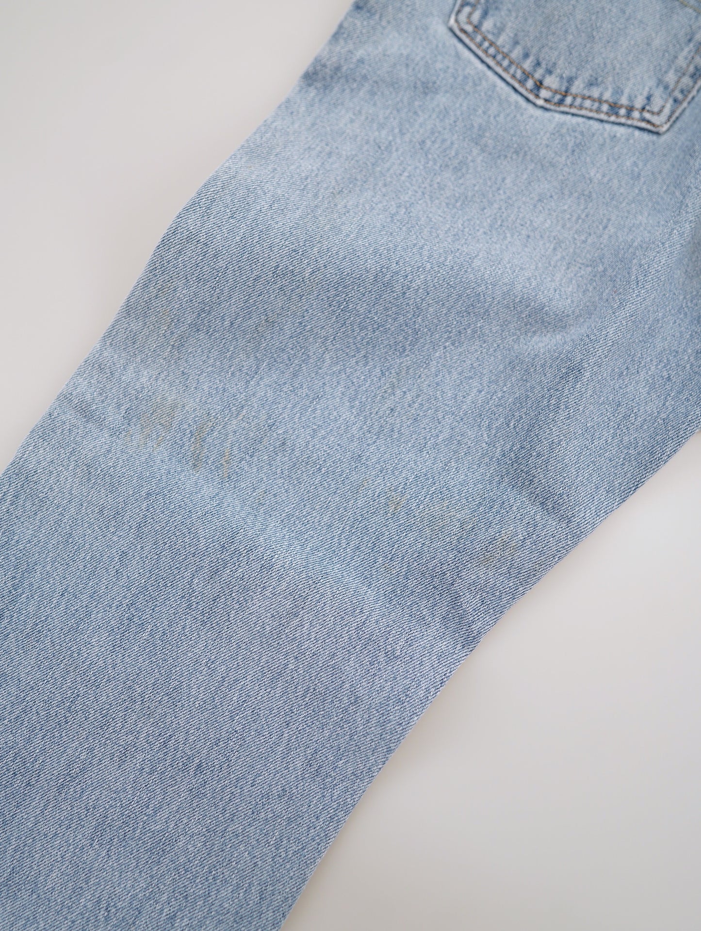 517 Levi's denim pants