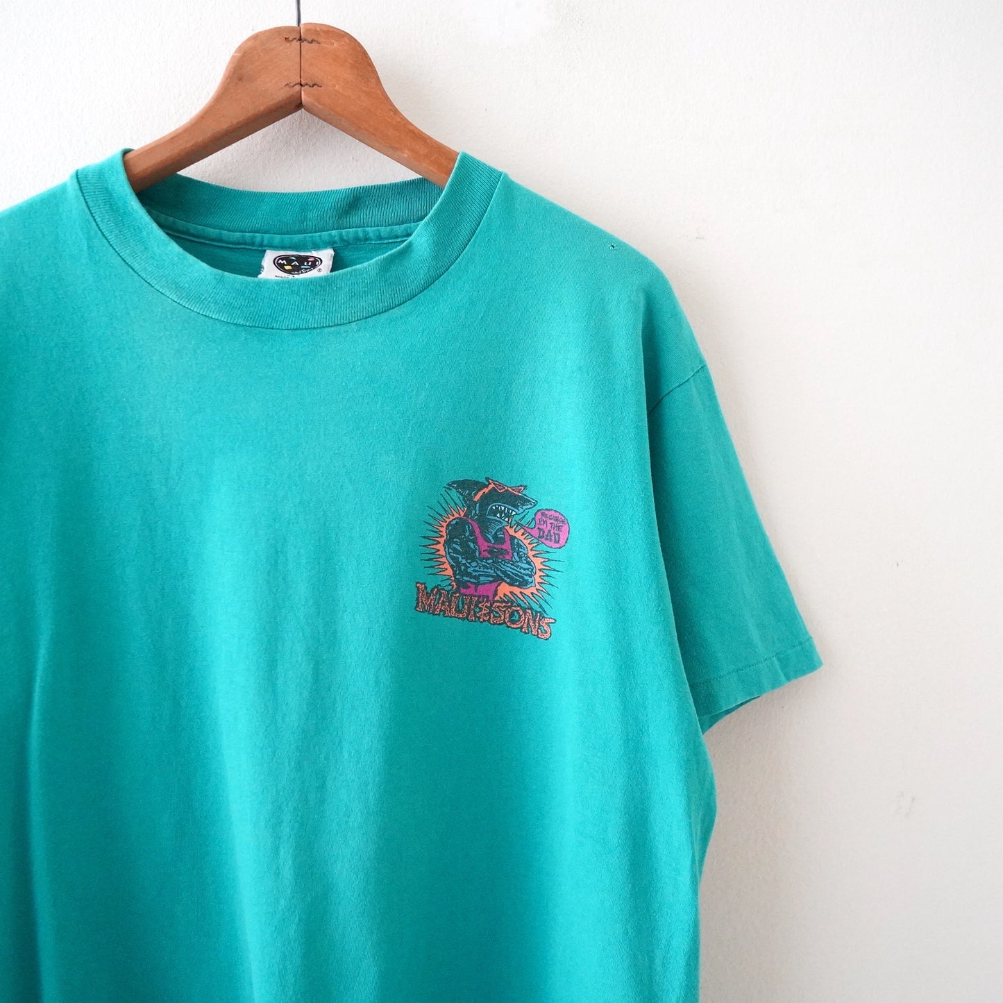 90s print tee