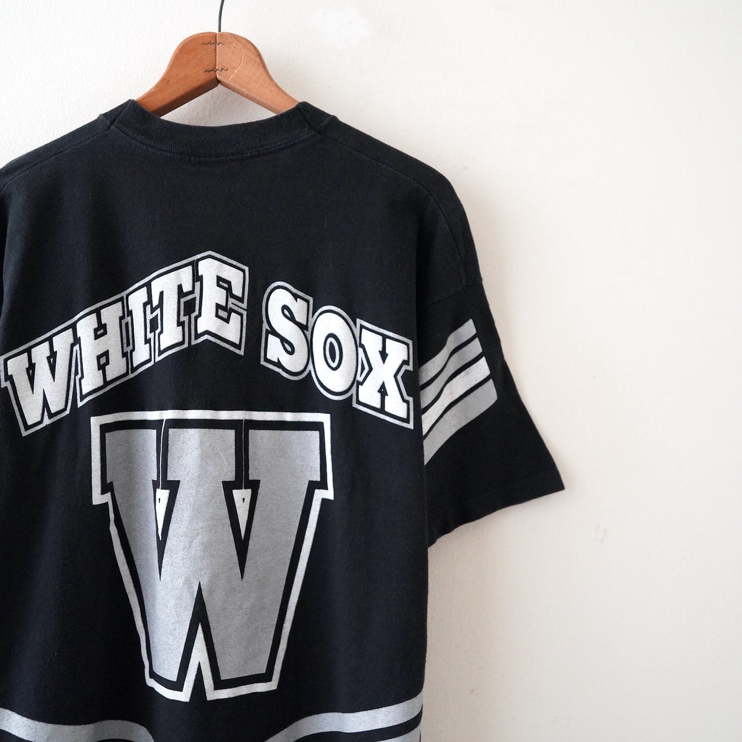 90s MLB white sox tee