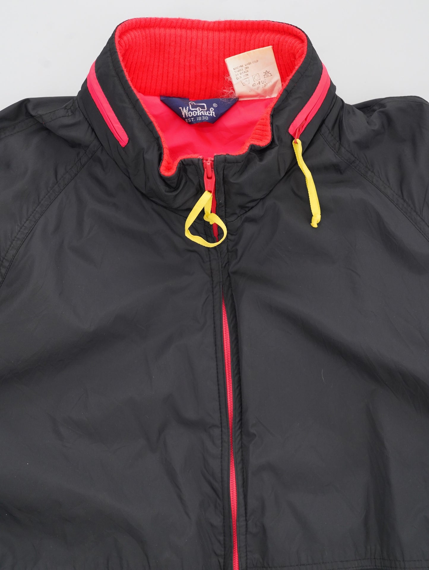 80s-90s Woolrich nylon jacket