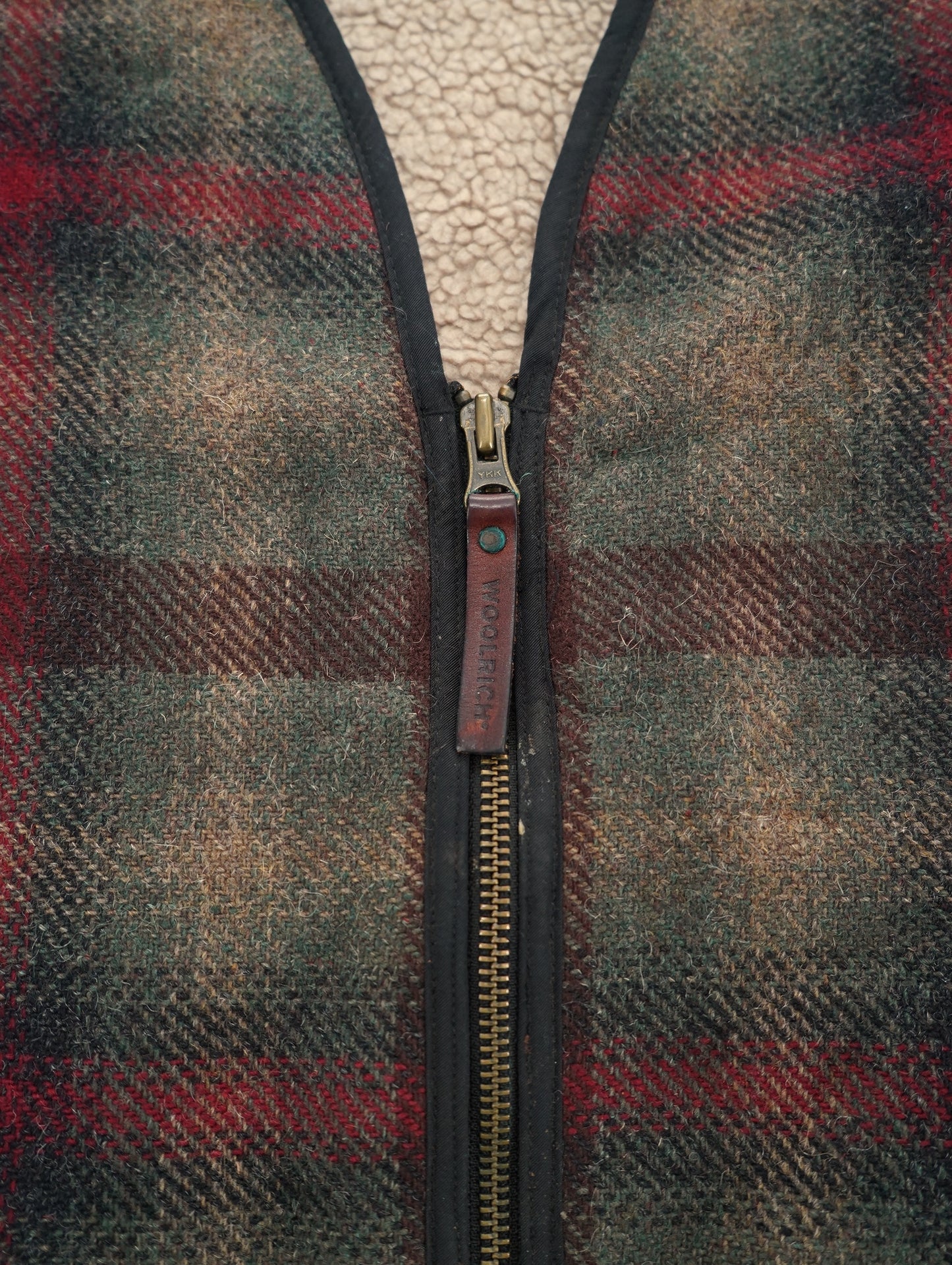 90s-00s Woolrich plaid vest