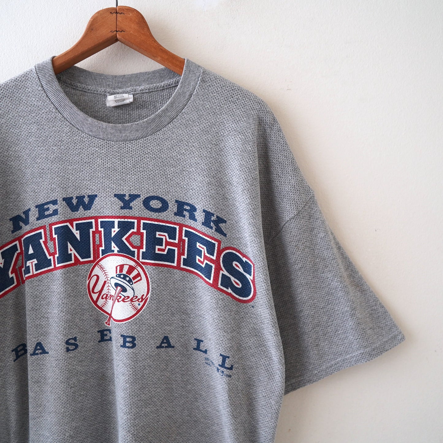 90s MLB Yankees knit tee