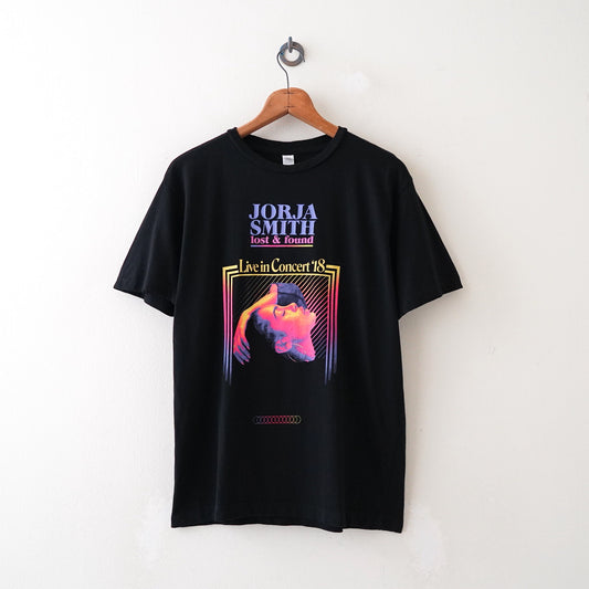 JORJA SMITH tee