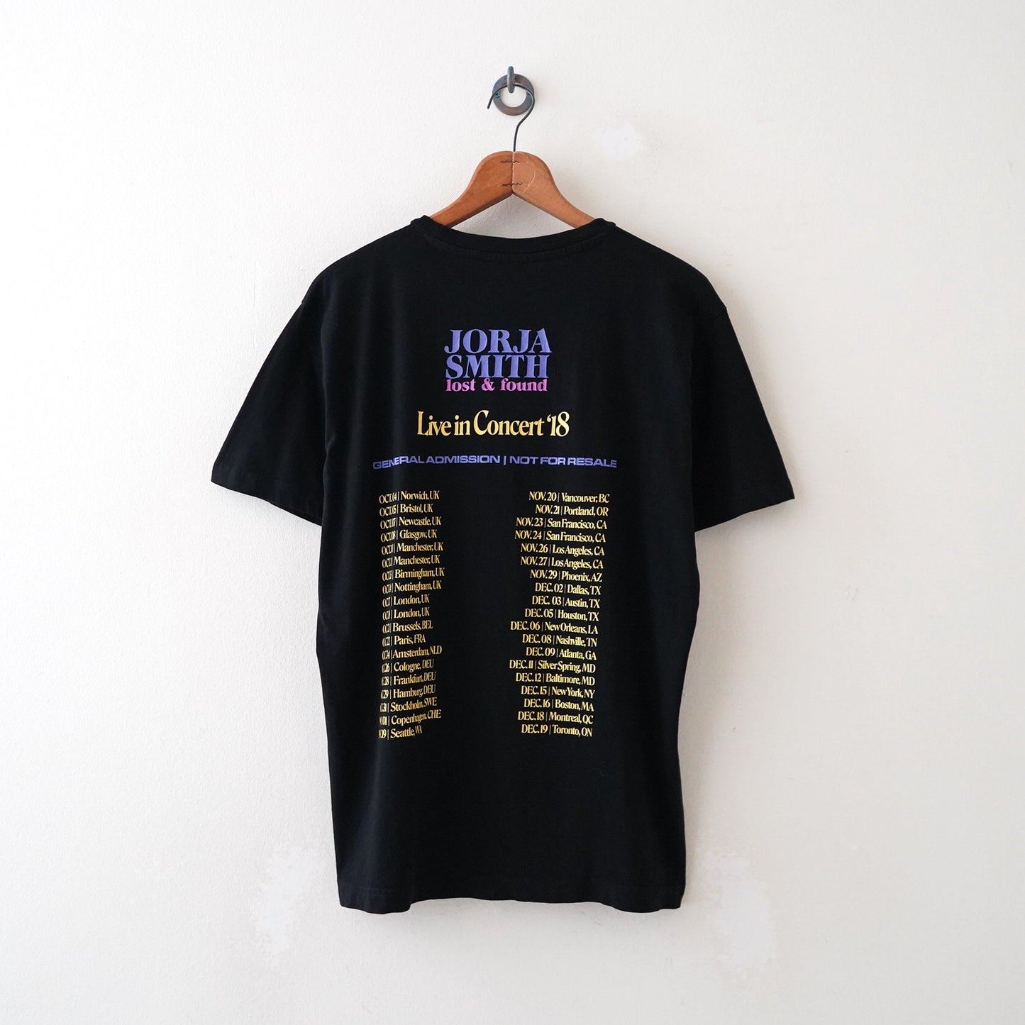 JORJA SMITH tee