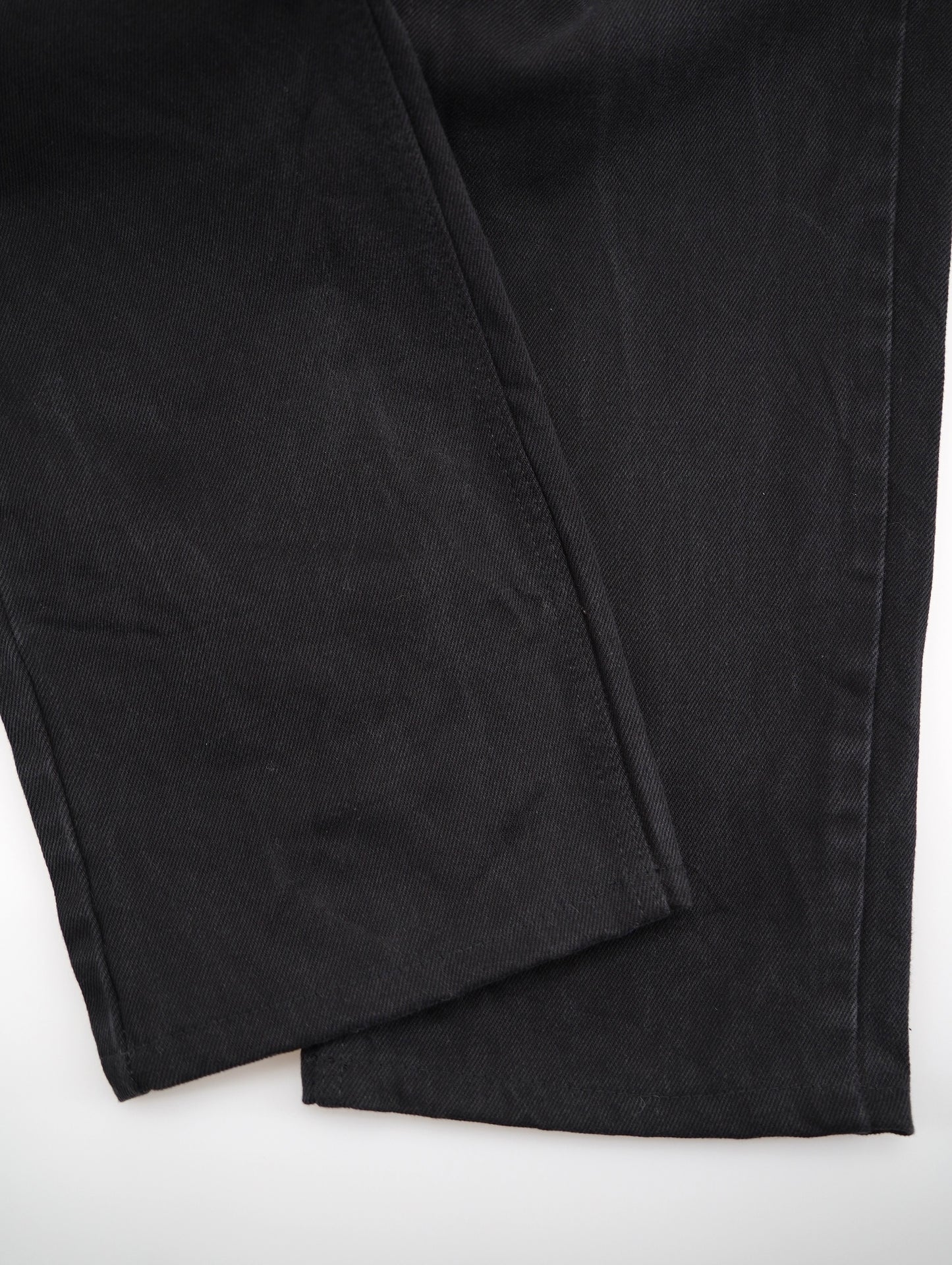 Levi's 550 black denim pants