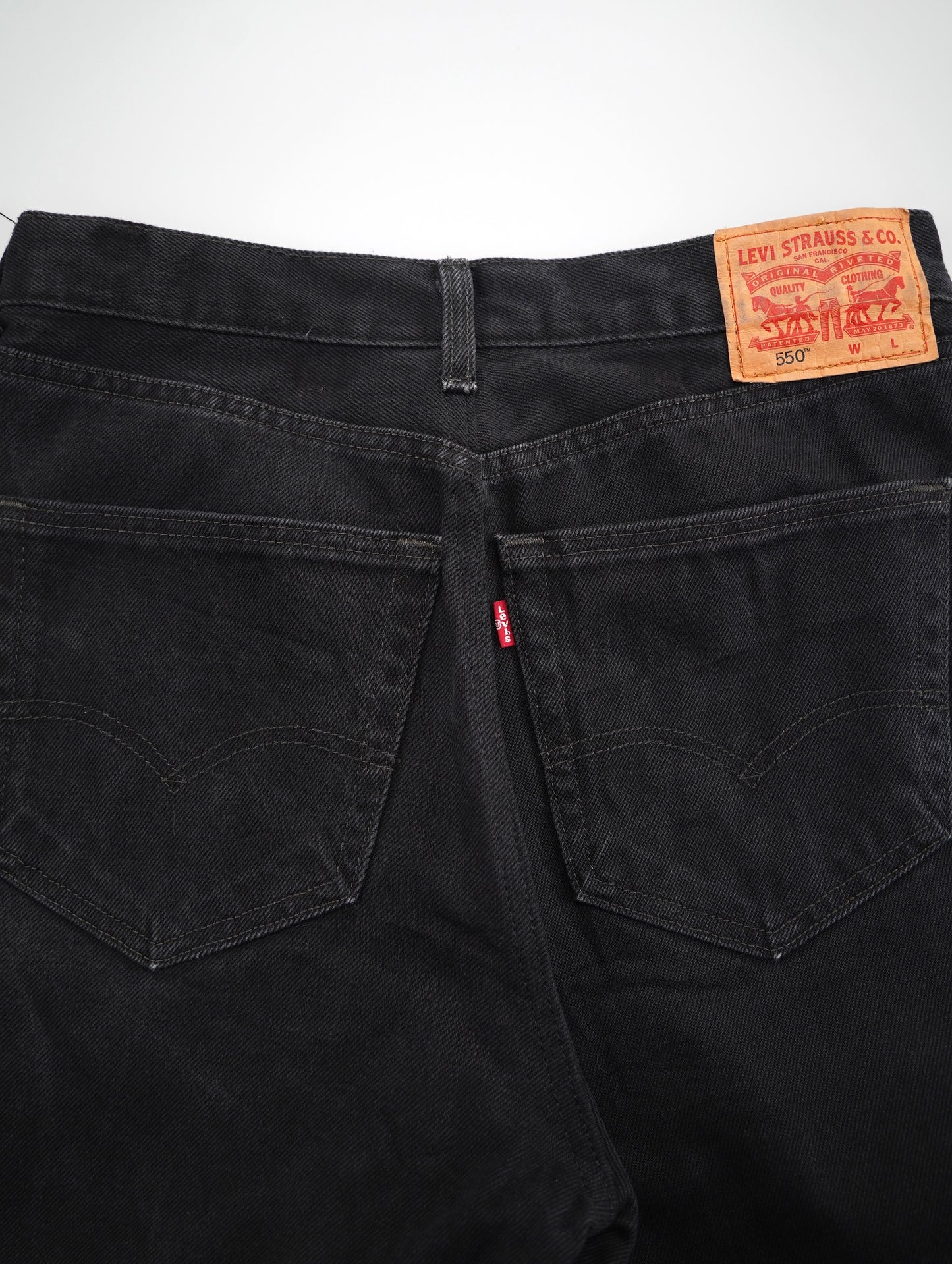 Levi's 550 black denim pants