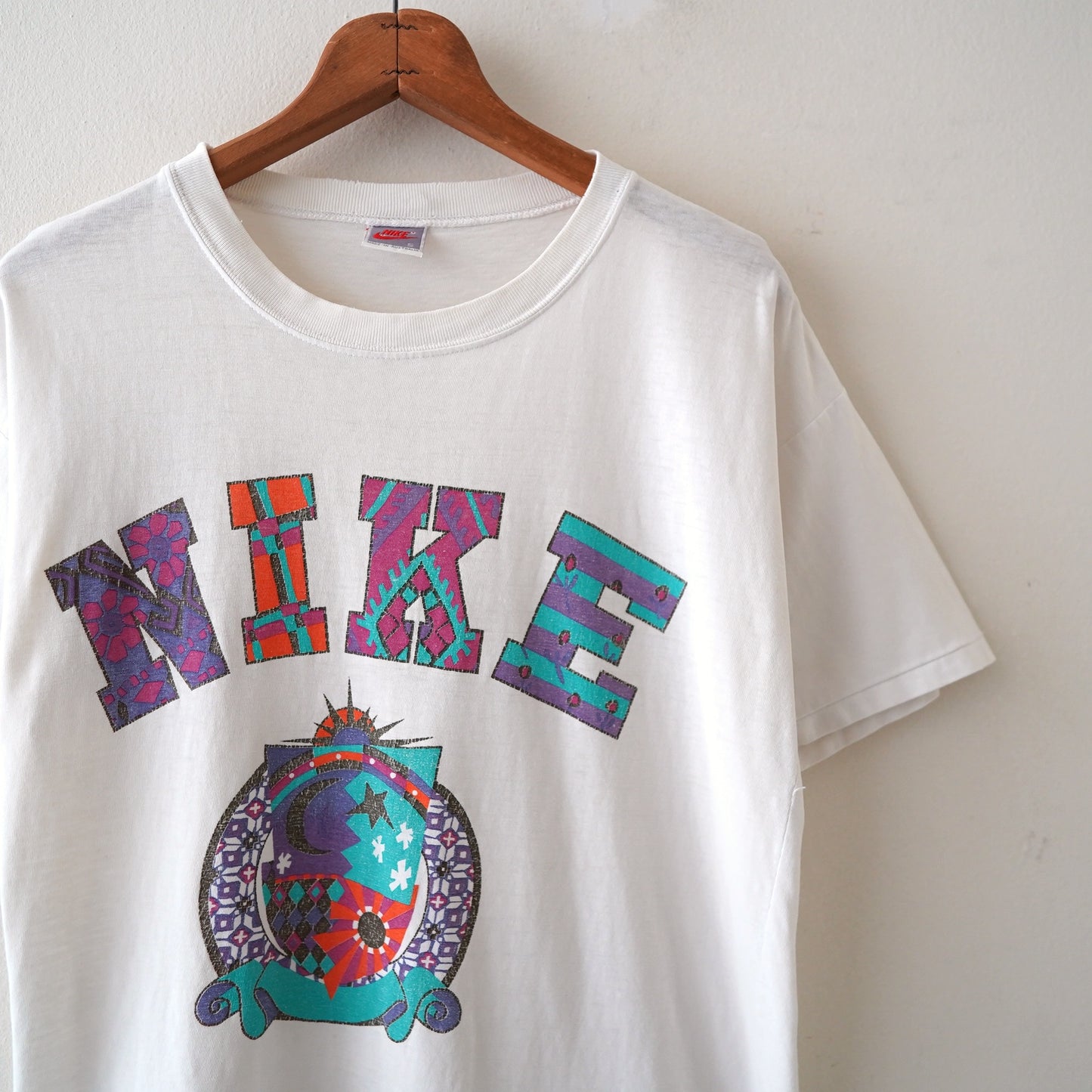 90s NIKE print tee