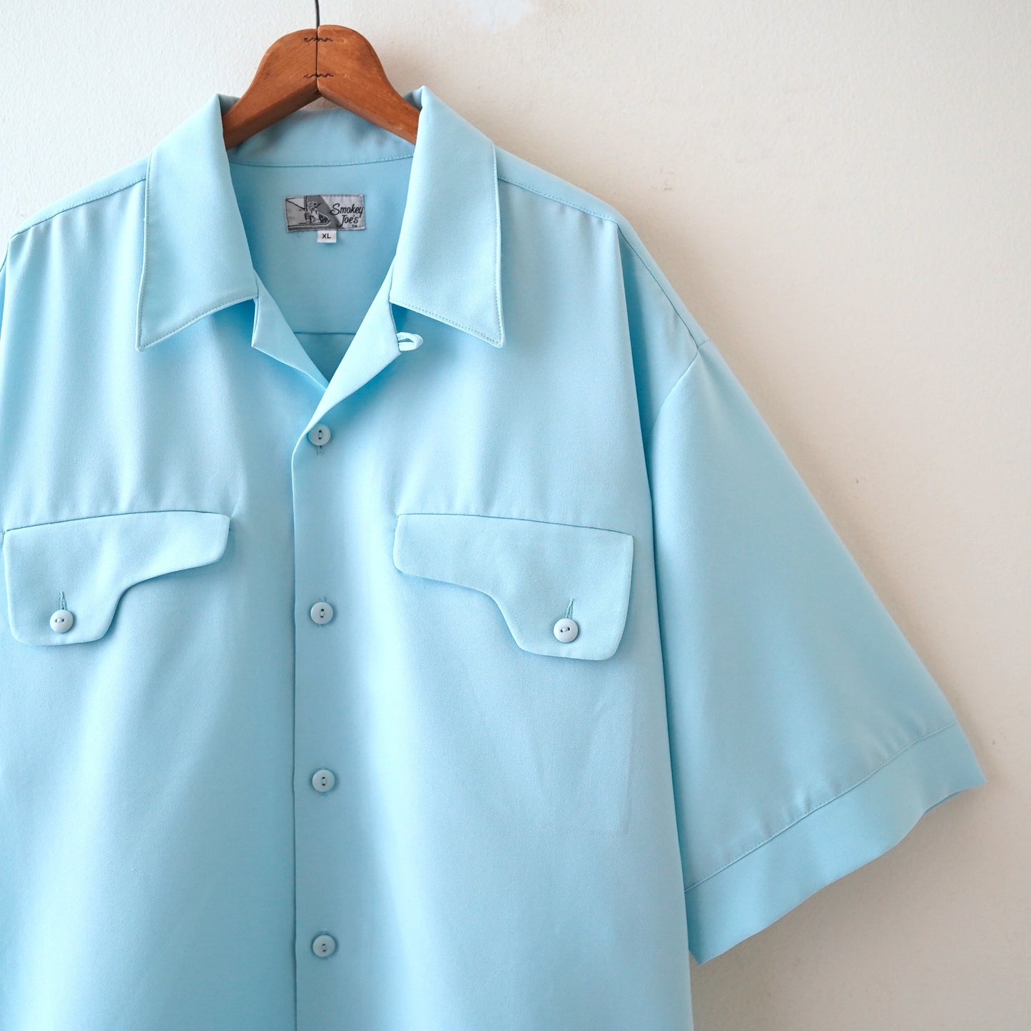 open coller shirt