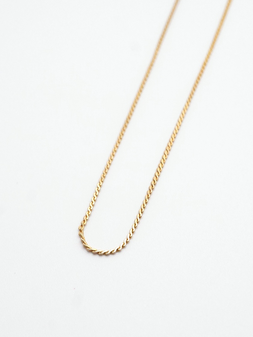 gold necklace 18