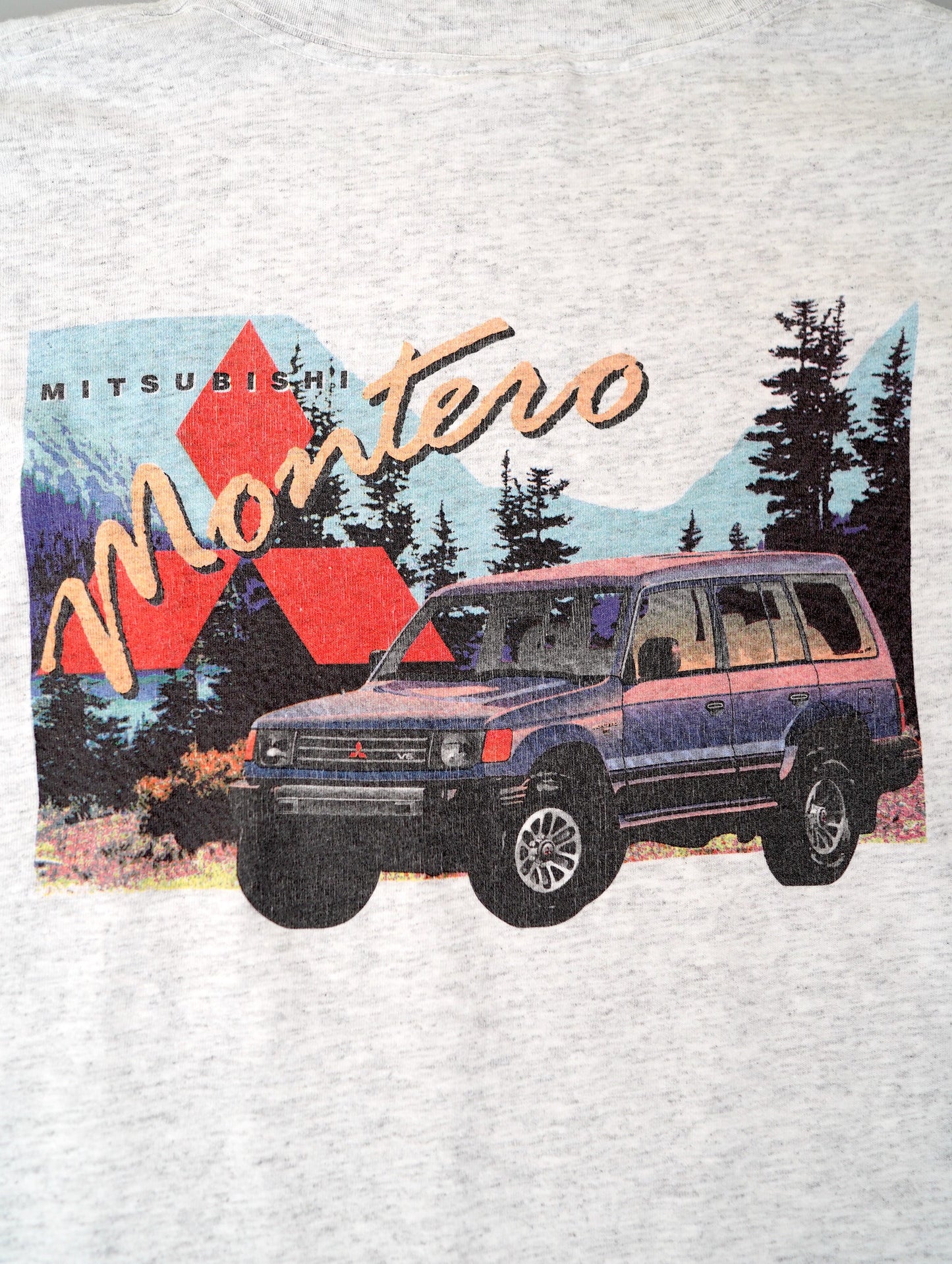 90s MITSUBISHI tee