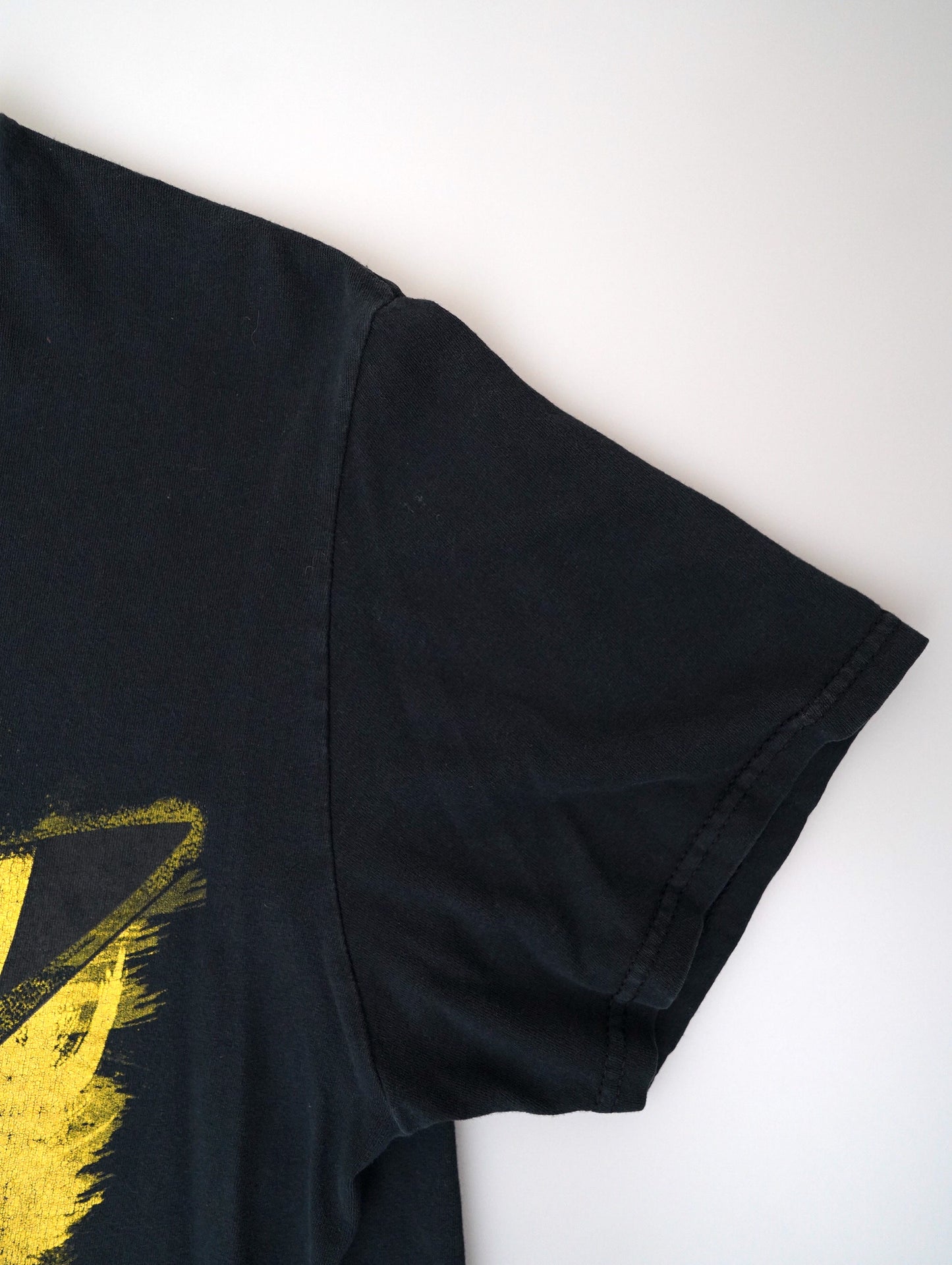 Pikachu tee