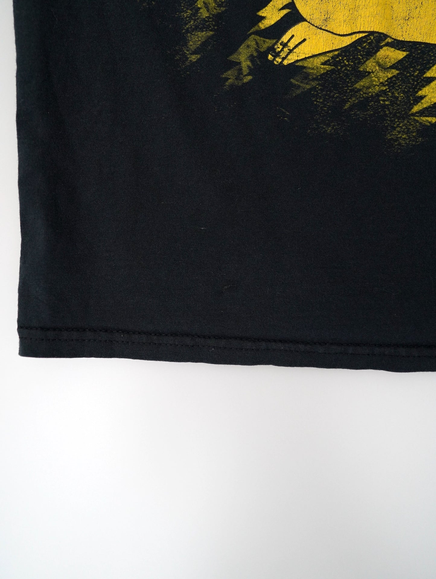 Pikachu tee