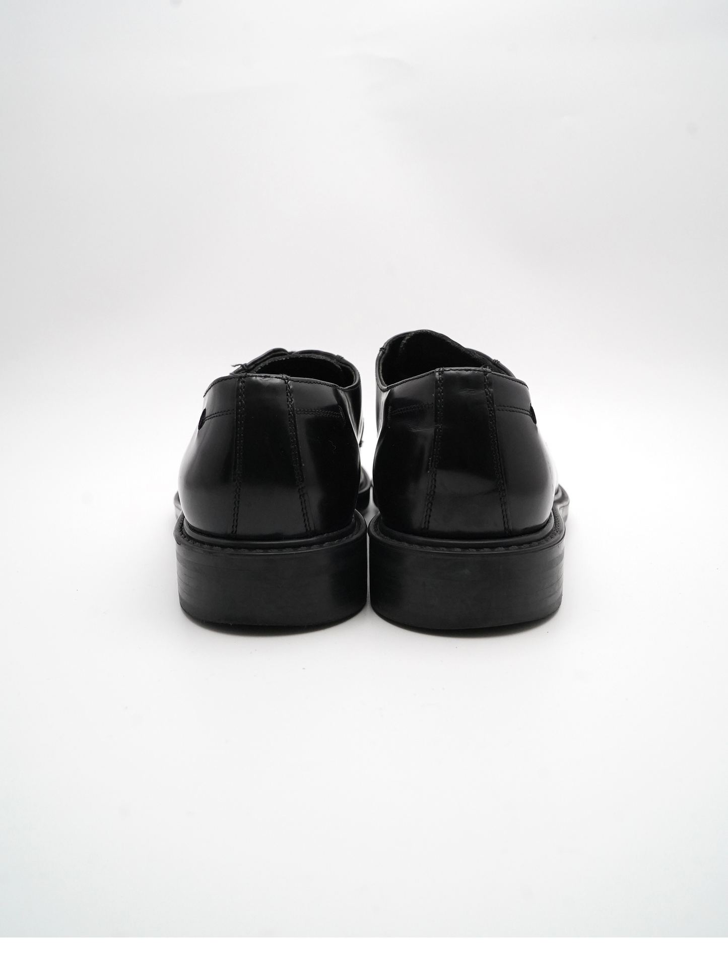 BOSTONIAN U tip leather shoes