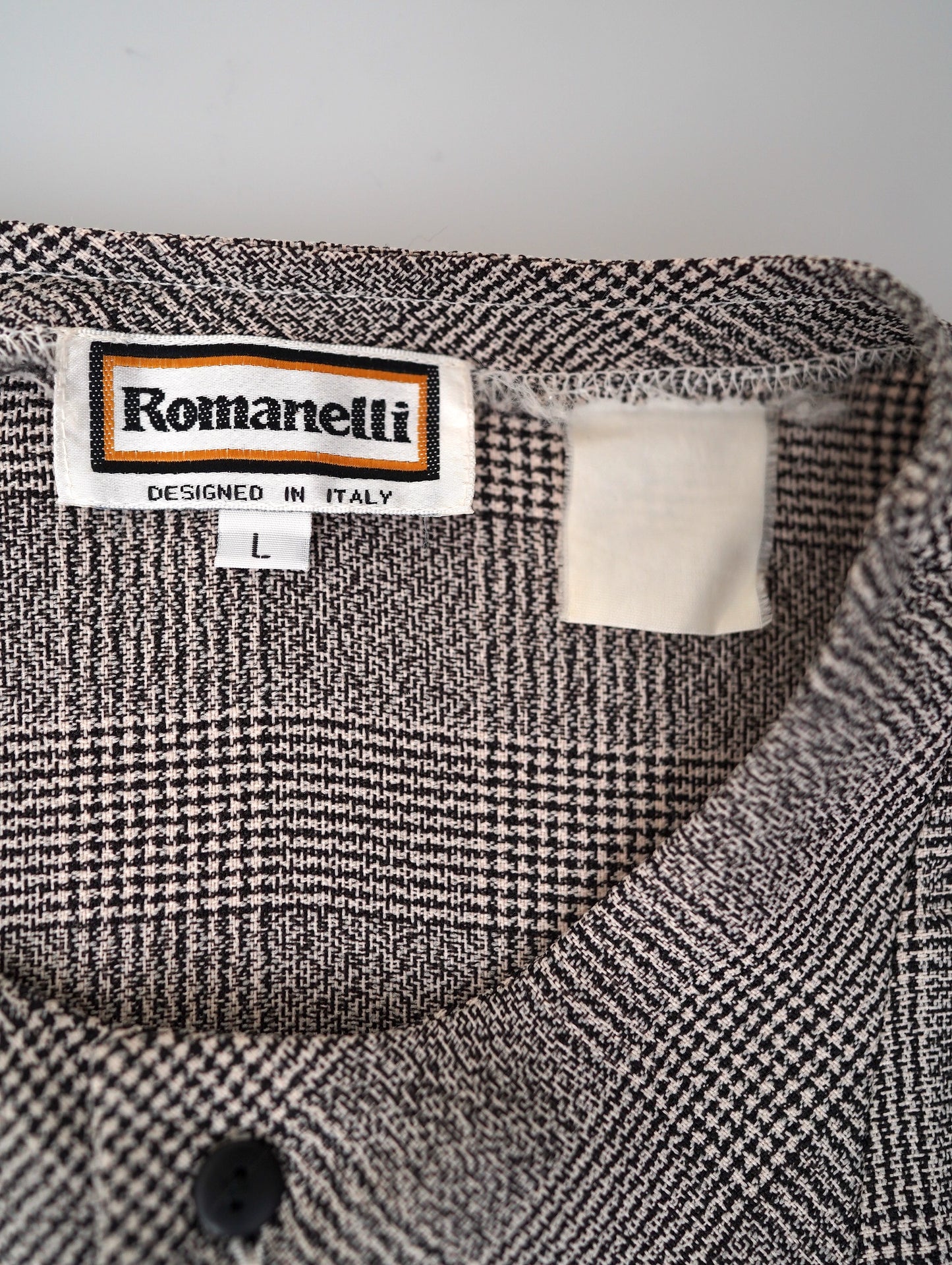 no collar check shirt