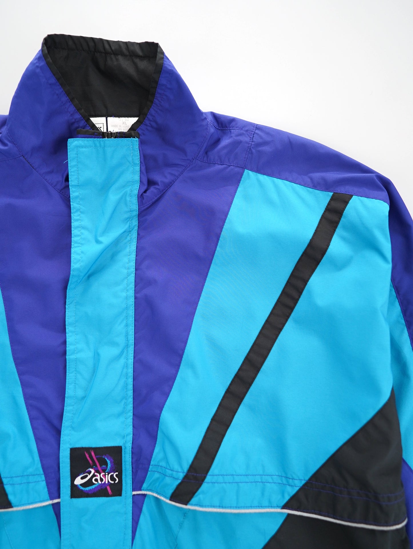 asics windbreaker