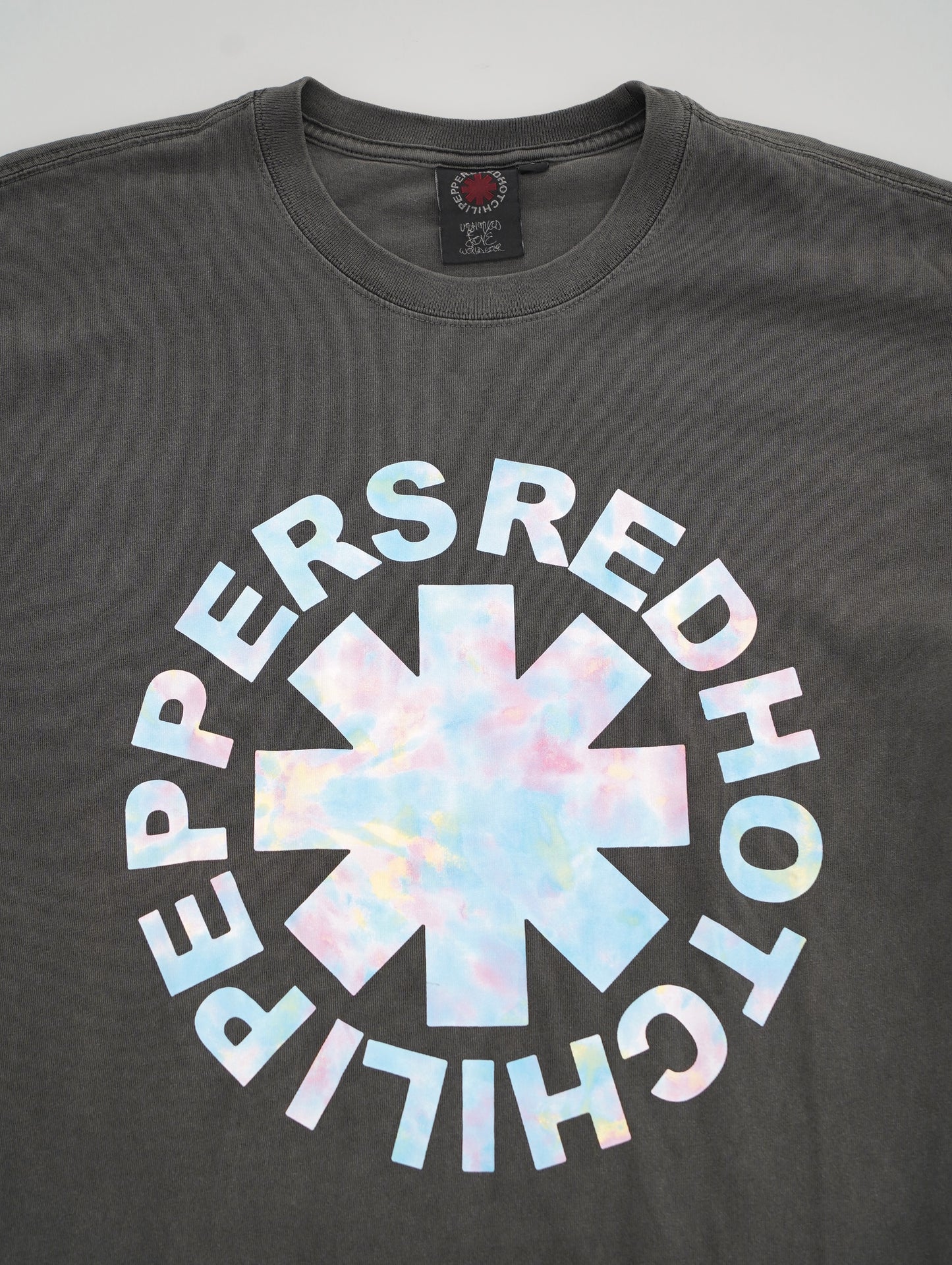 RED HOT CHILI PEPPERS 2024 tour tee