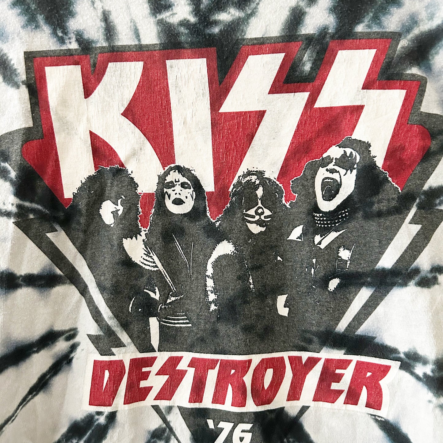 KISS band tee