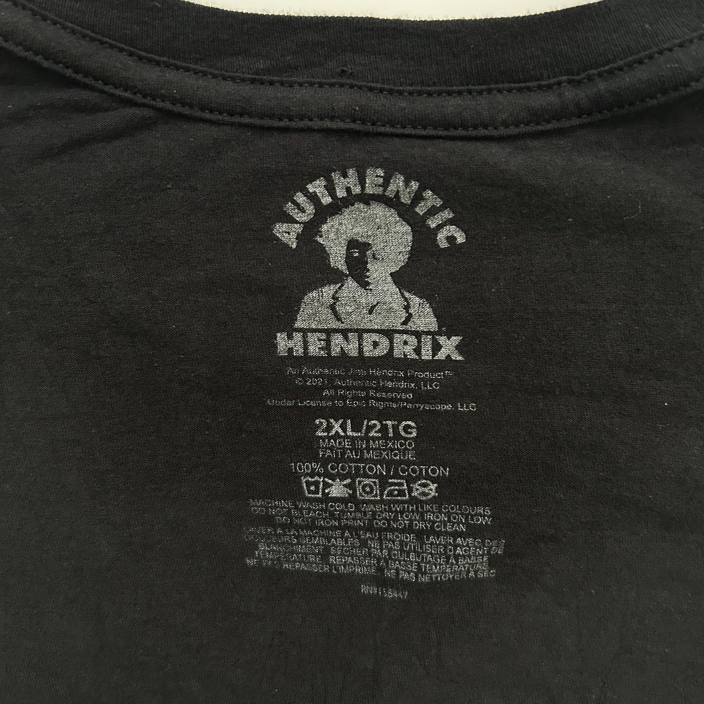 JIMI HENDRiX tee